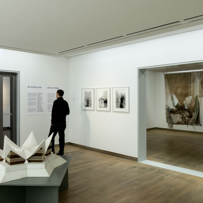Ausstellungsansichten "Wohnkomplex - Neubrandenburg"