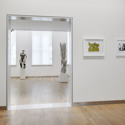 Blick in die Ausstellung Skulpturen, Malerei und Assemblagen | Klaus Hack und Manfred Zoller - 2