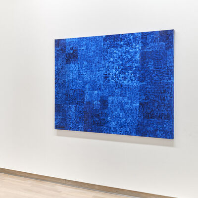 Blick in den Ausstellungsraum II von Claudia Heinicke: »Nachtblau«, 2021